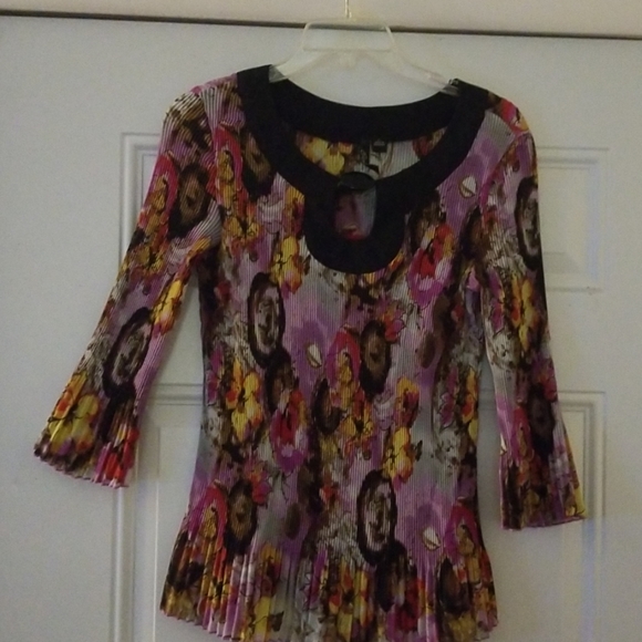 Blouse - Picture 1 of 4